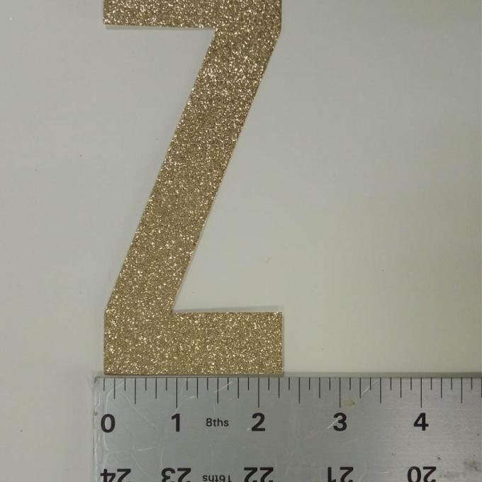 As letras Z cortaram o grande papel do brilho das letras 300gsm da espuma do brilho para a fatura do cartão